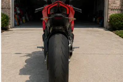 2025 Ducati Panigale V4 gallery thumbnail