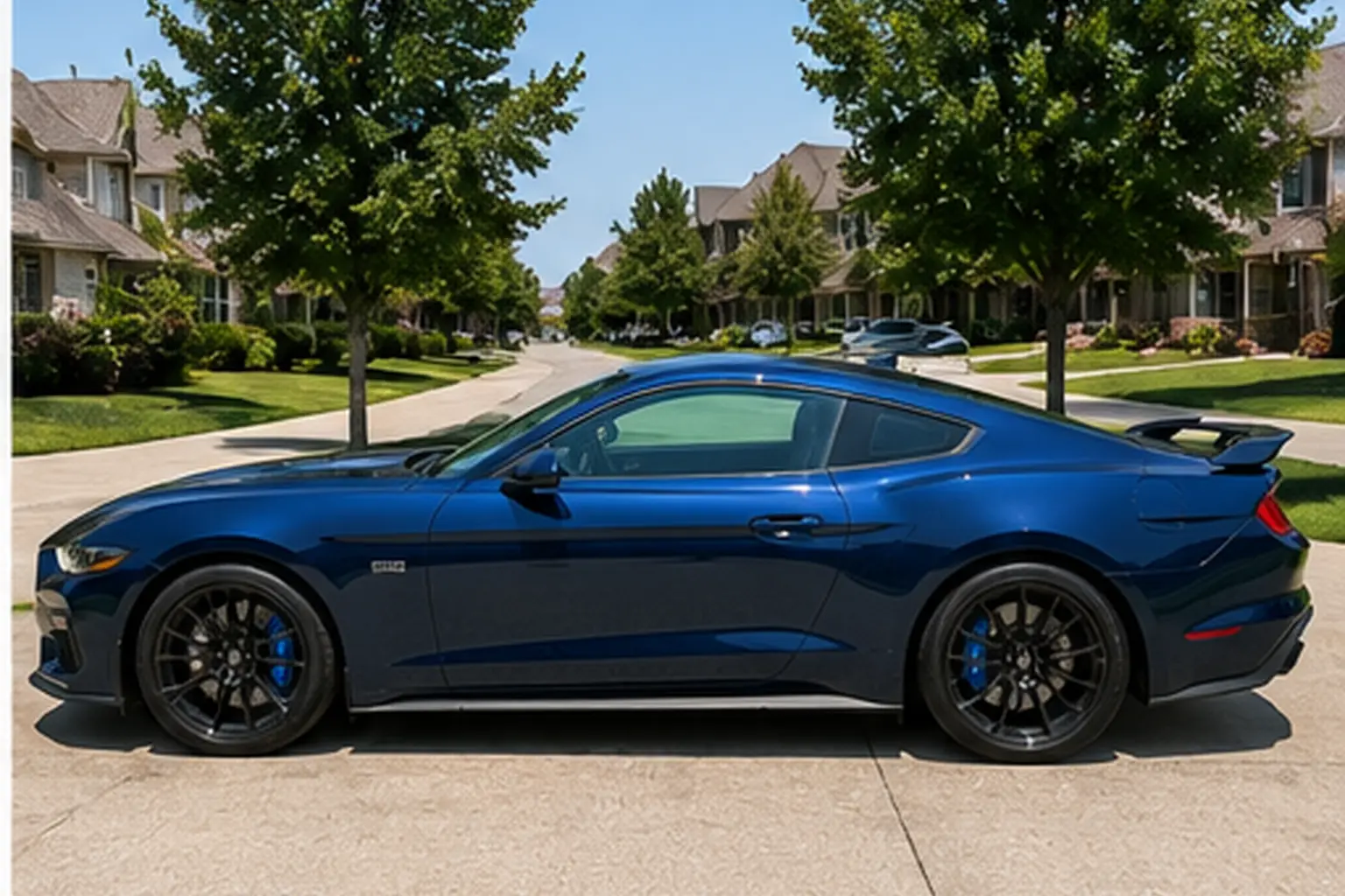 2025 Ford Mustang gallery photo