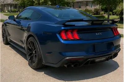 2025 Ford Mustang gallery thumbnail